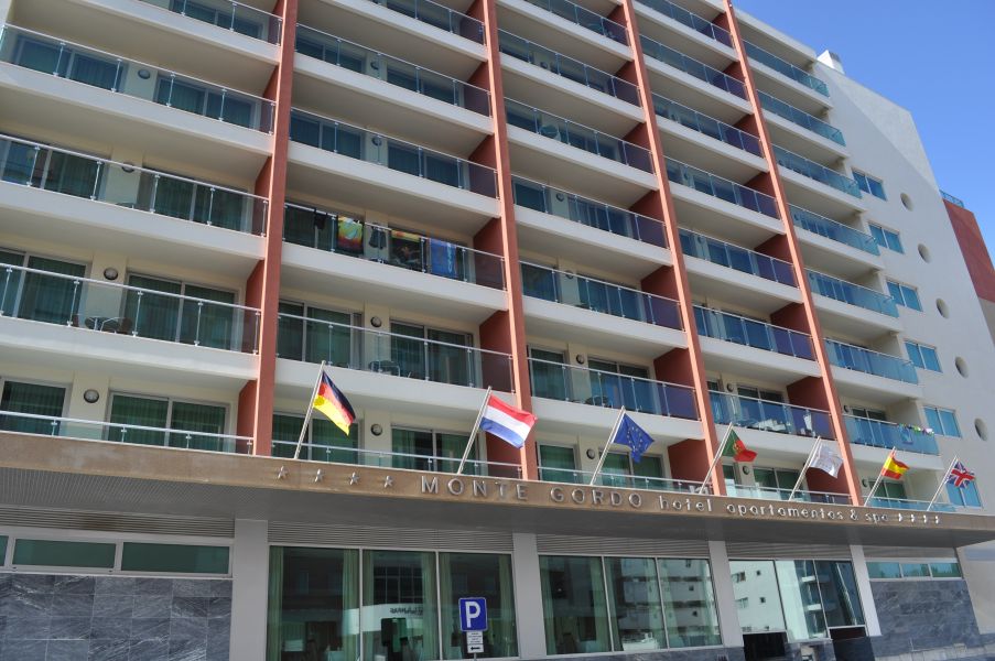 Faro Airport Transfers to Monte Gordo Hotel Apartamentos SPA